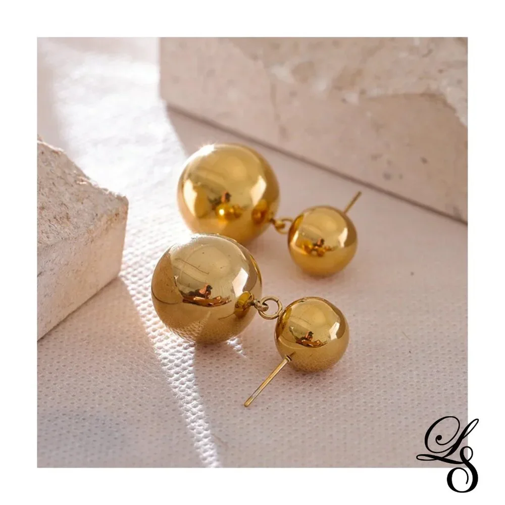 🌟 New 18K Gold Double Sphere Elegant Dangle Earrings 🌟 - Picture 4 of 4